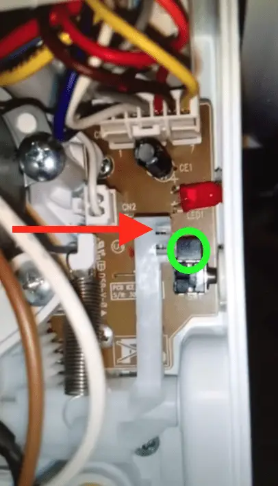 magnet dislodged bosch ice maker